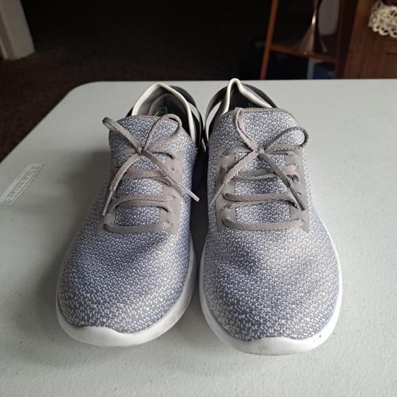 Gray Skechers Sneakers - Picture 6 of 7